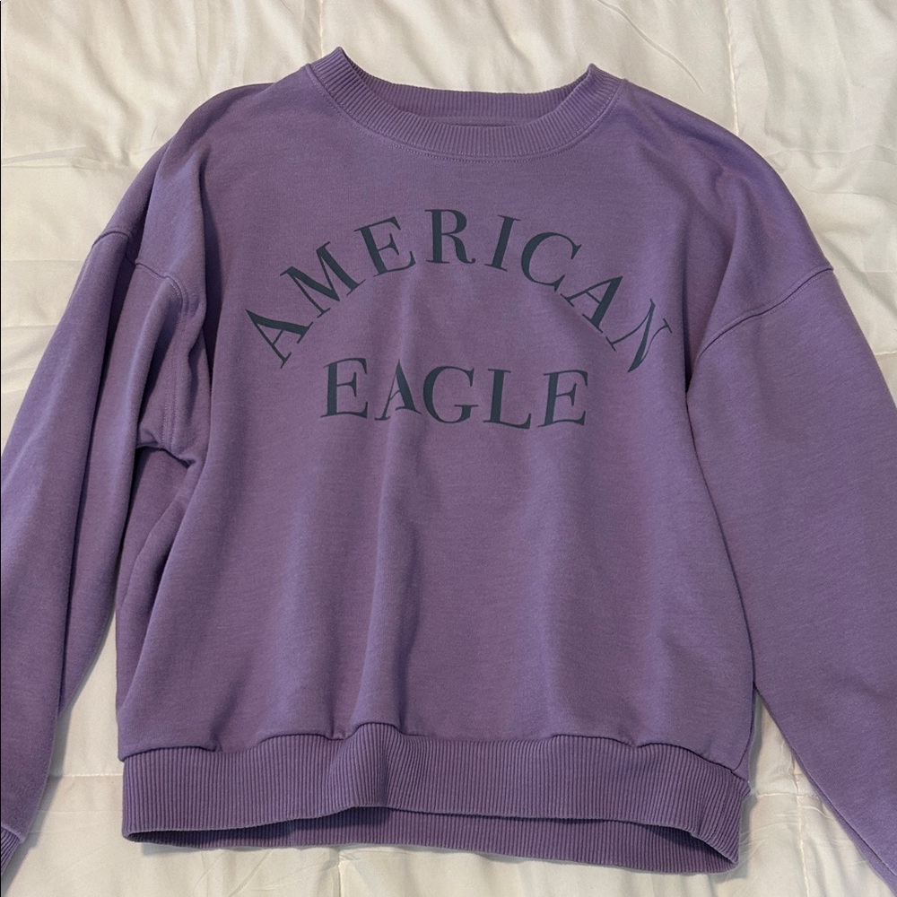 American Eagle Lavender Pullover
